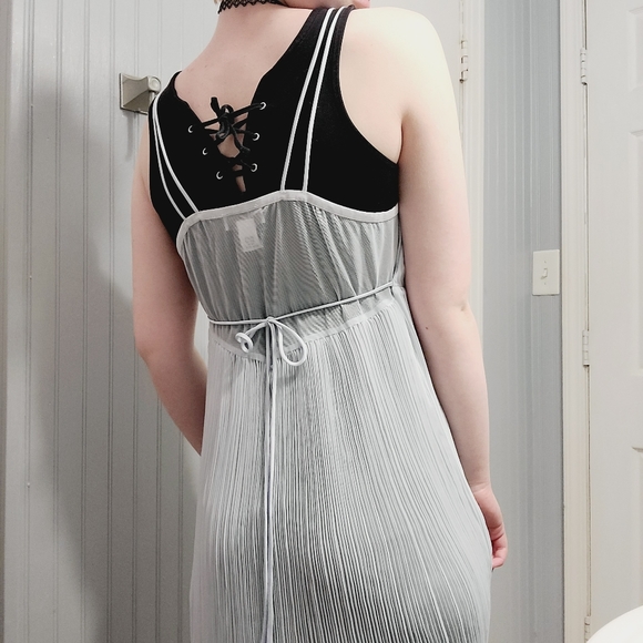 vintage nightie - Picture 4 of 7